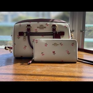 Coach Limited Edition Heart Floral Print Set